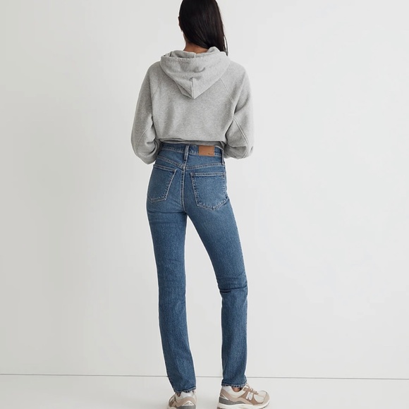 Madewell The Perfect Vintage Jean (23) - Picture 2 of 8